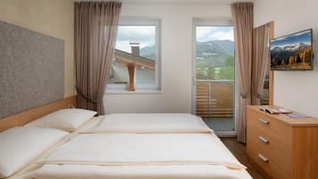 2 Schlafzimmer, Zimmersafe, Bügeleisen/Bügelbrett, WLAN