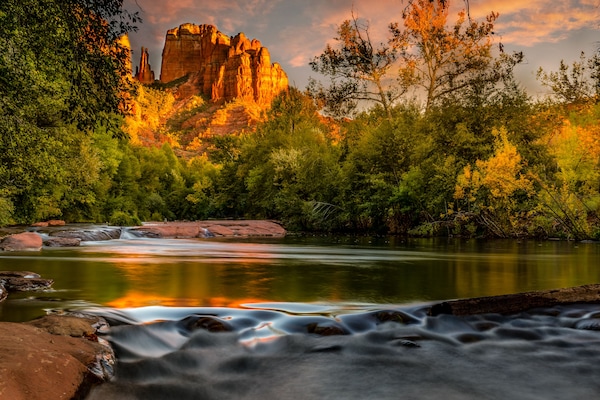 Majestic Cathedral Rock view from the Red Rock Crossing