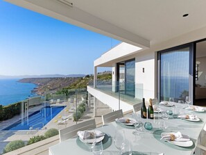 Outdoor dining - Villa Son Marés (Badia Blava)