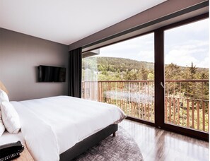 Suite Premium, hidromasaje (& Terrace) | Ropa de cama hipoalergénica y minibar 