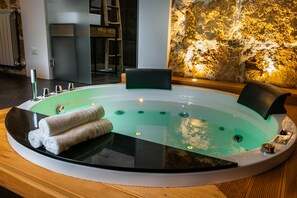Luxury Double Room, Jetted Tub | Private spa tub - Garibaldi Maison de Charme (Avola)