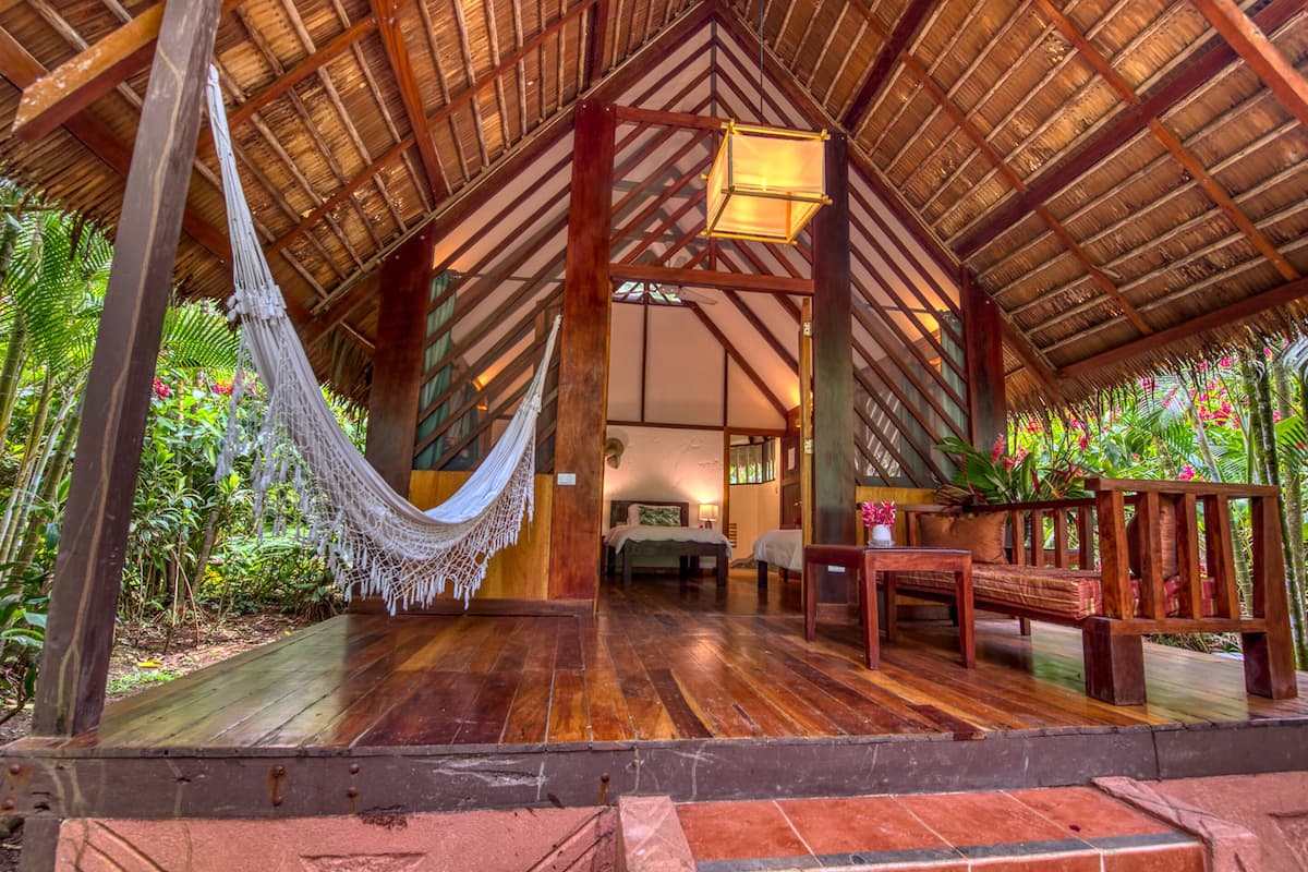 1 bedroom, in-room safe, free WiFi, bed sheets