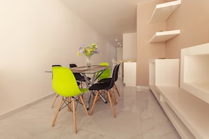 Appartement Deluxe, 2 chambres, cuisine | Commodité de la chambre