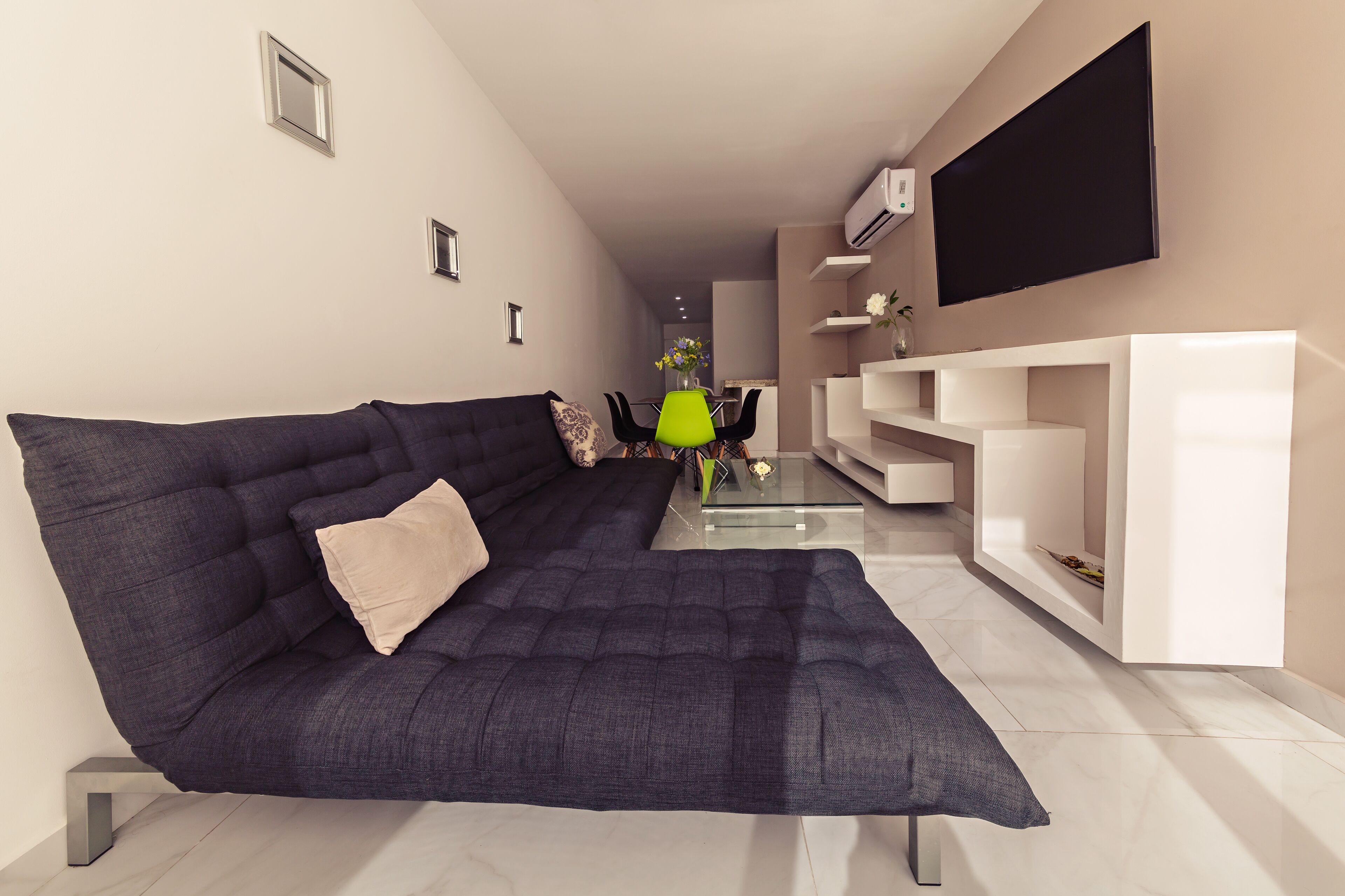 Foto - Mararena Family Apartments & Long Stay Living - Steps from 5th Avenue