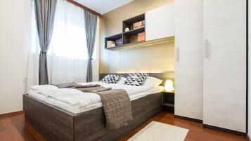 Basic Apartment | Interior