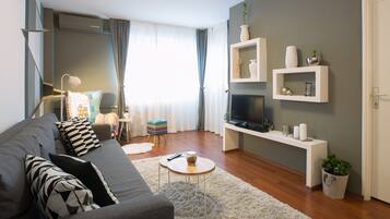 Basic Apartment | Interior