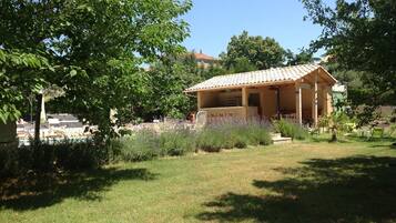 Enceinte de lâhĂ©bergement