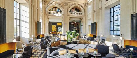 Bar (en la propiedad)