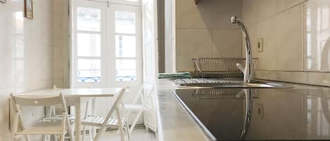 Apartment, 1 Bedroom | Private kitchen | Full-size fridge, microwave, stovetop, coffee/tea maker