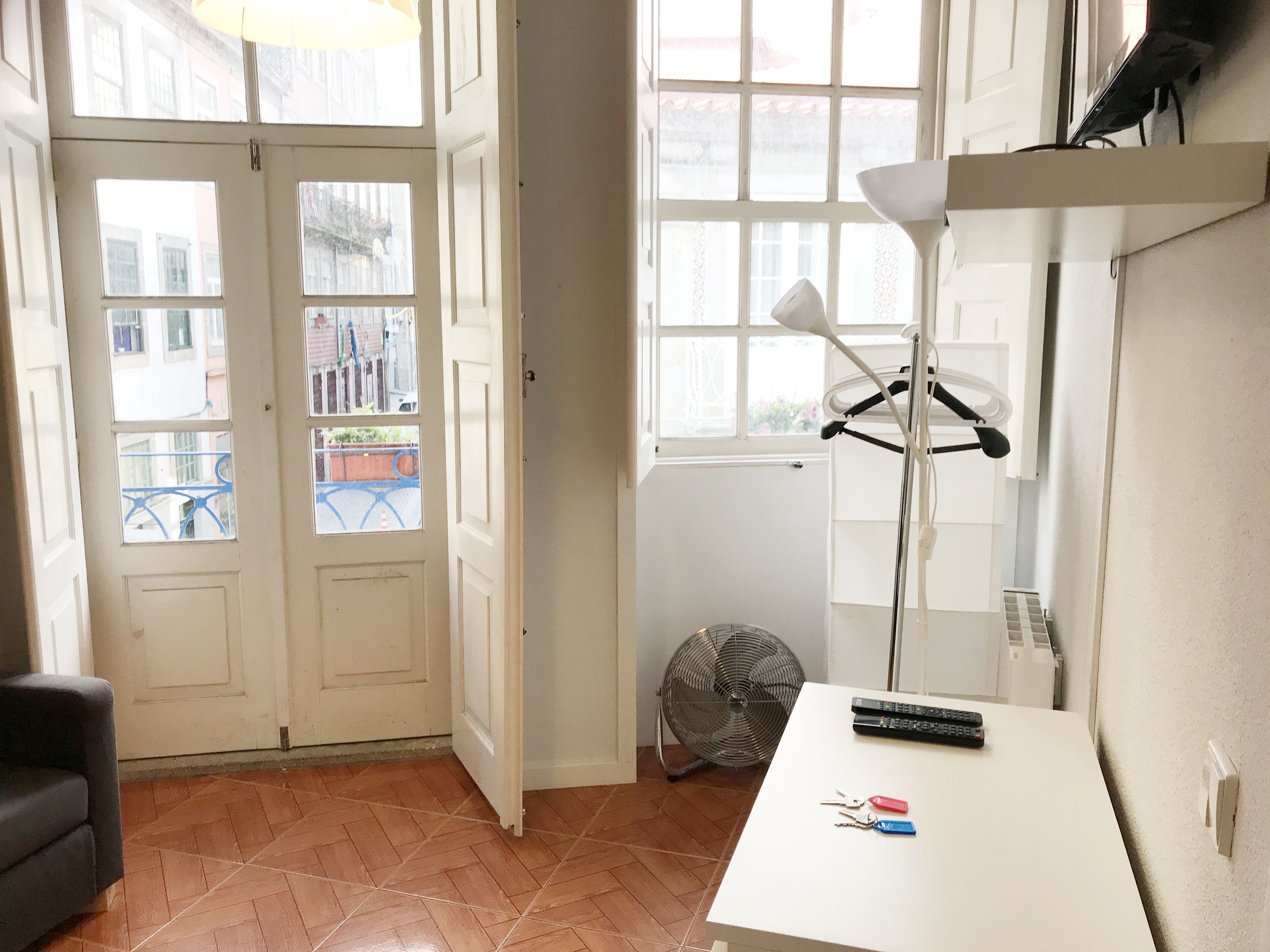 Apartemen, 1 kamar tidur | Setrika/meja setrika, tempat tidur bayi gratis, dan Wi-Fi gratis