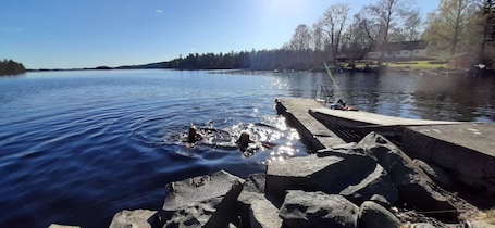 Lake. Breanäs Hotell
