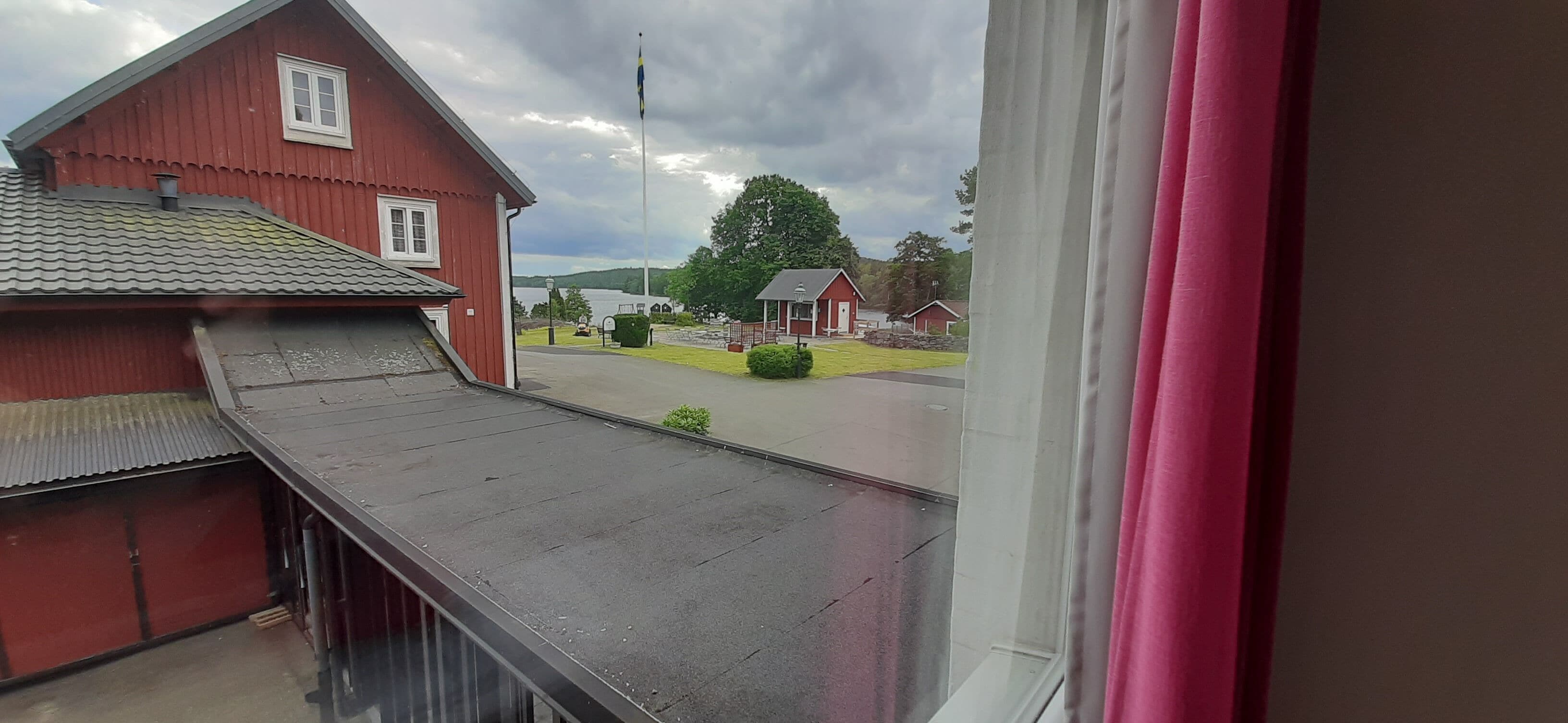 double room, garden view | 1 bedroom, blackout curtains, soundproofing, iron/ironing board