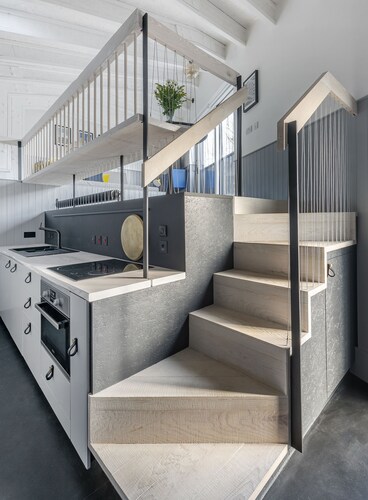 Canal-side architect-designed tiny house