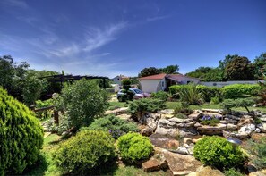 Property grounds - Apartment with outdoor pool, air conditioning, WLAN and barbecue (Pula)