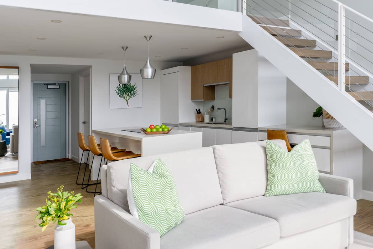 one bedroom ocean view suite | private kitchen | espresso maker, coffee/tea maker, dining tables