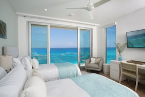 Suite, 2 chambres, au bord de l’océan | 1 chambre, draps en coton égyptien, literie de qualité, couette en duvet