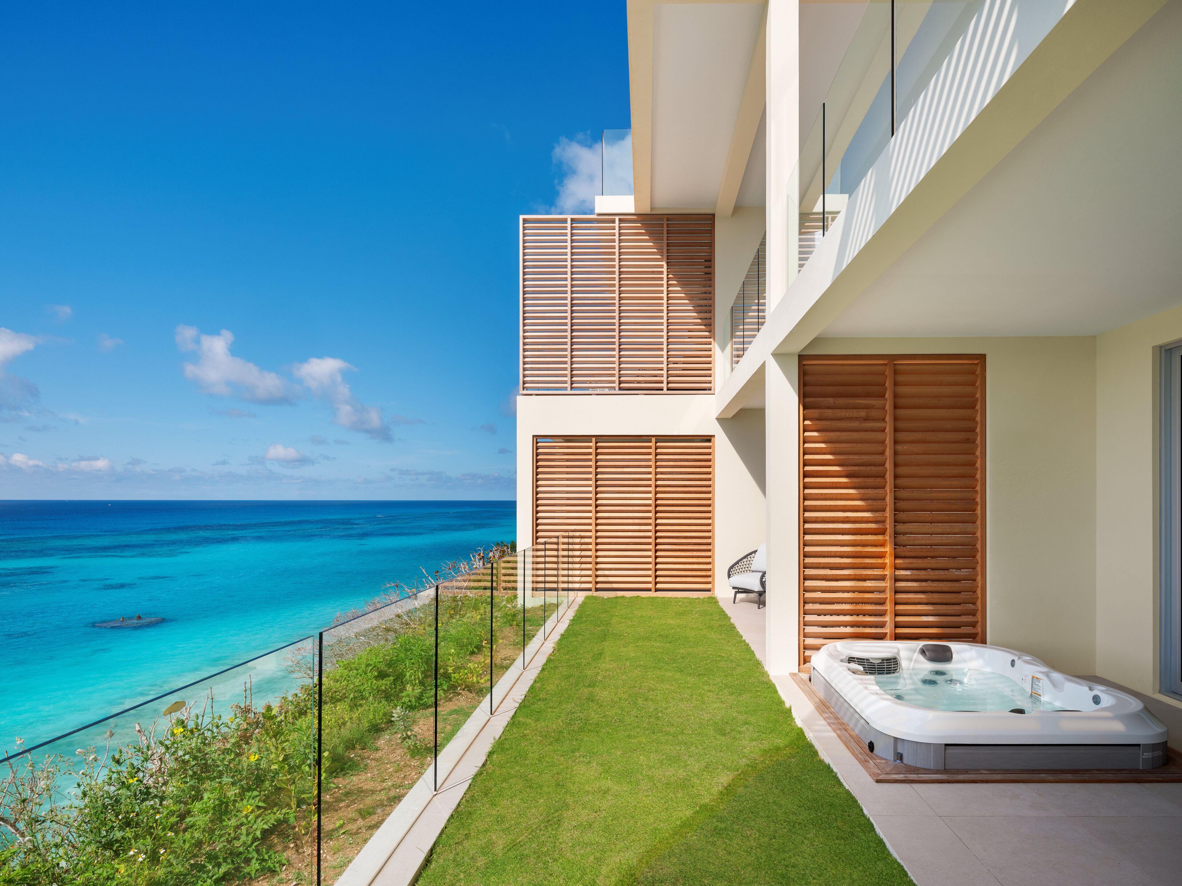 Three Bedroom Ocean Front Jacuzzi Suite | View from room