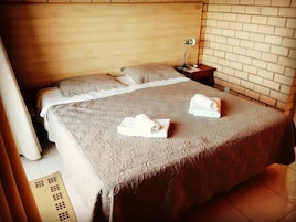 Wi-Fi de cortesia, roupa de cama