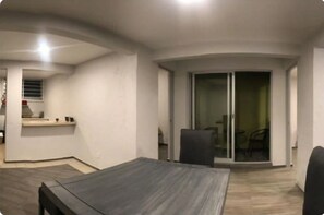 Interior - BEATIFUL DEPARTAMEN. CENTRICO EN ZONA TRANQUILA. (Benito Juárez)