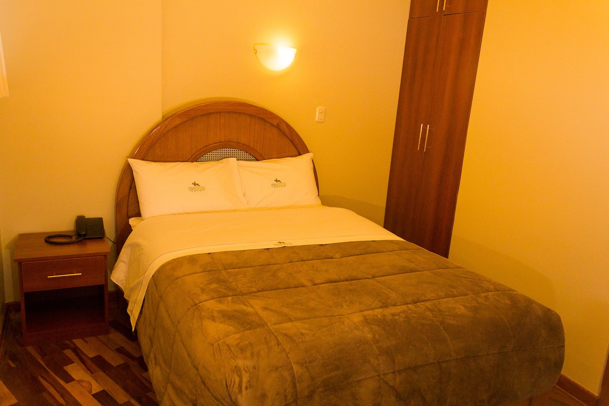 Classic Double Room Single Use | Free WiFi, bed sheets
