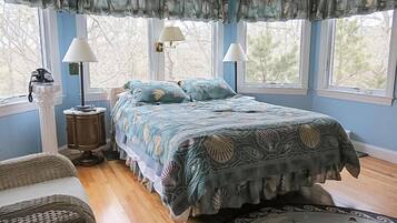 House, Multiple Beds, Kitchen, Garden View | 4 bedrooms, free WiFi