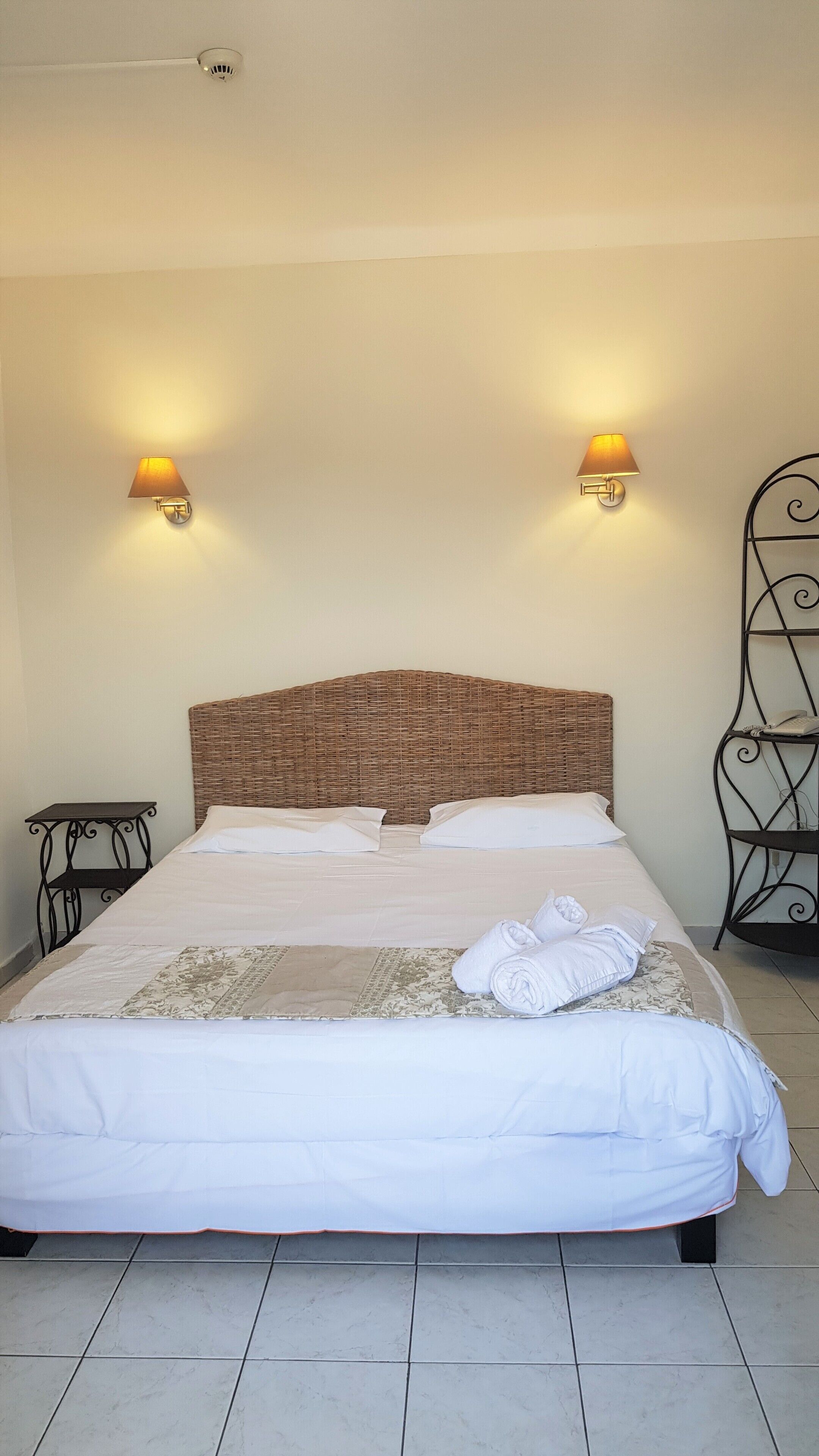 Foto - Hôtel Restaurant le Bellevue