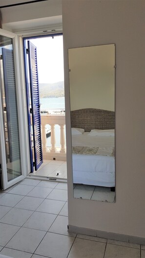 Chambre Double, balcon (Mer)