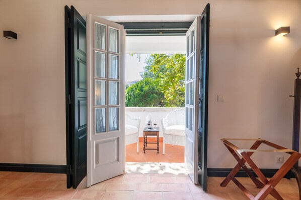 Double Room, Garden View | Balcony