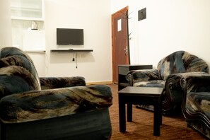 Phòng 4 | Phòng khách | TV màn hình phẳng