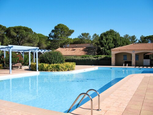 Wonderful  villa for 5 guests with A/C, WIFI, pool, TV and terrace