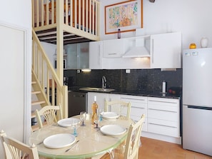 Microwave, oven, dishwasher, toaster