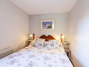 2 Schlafzimmer, Bügeleisen/Bügelbrett, kostenloses WLAN