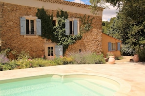 Una piscina riscaldata