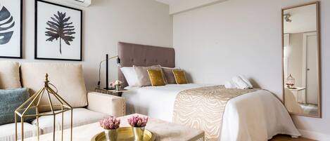 Apartamento (1 Bedroom) | Ferros/tábuas de passar roupa, Wi-Fi de cortesia