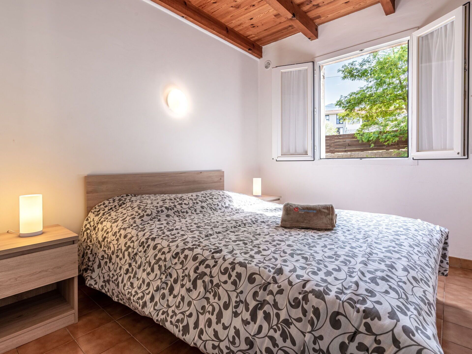 Herrliche Wohnung In Einem Ferienhaus Für 6 Leute Mit Tv, Terrasse Und Haustiere Erlaubt - Cargèse