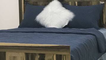 1 chambre, fer et planche Ă repasser, Wi-Fi gratuit, draps fournis