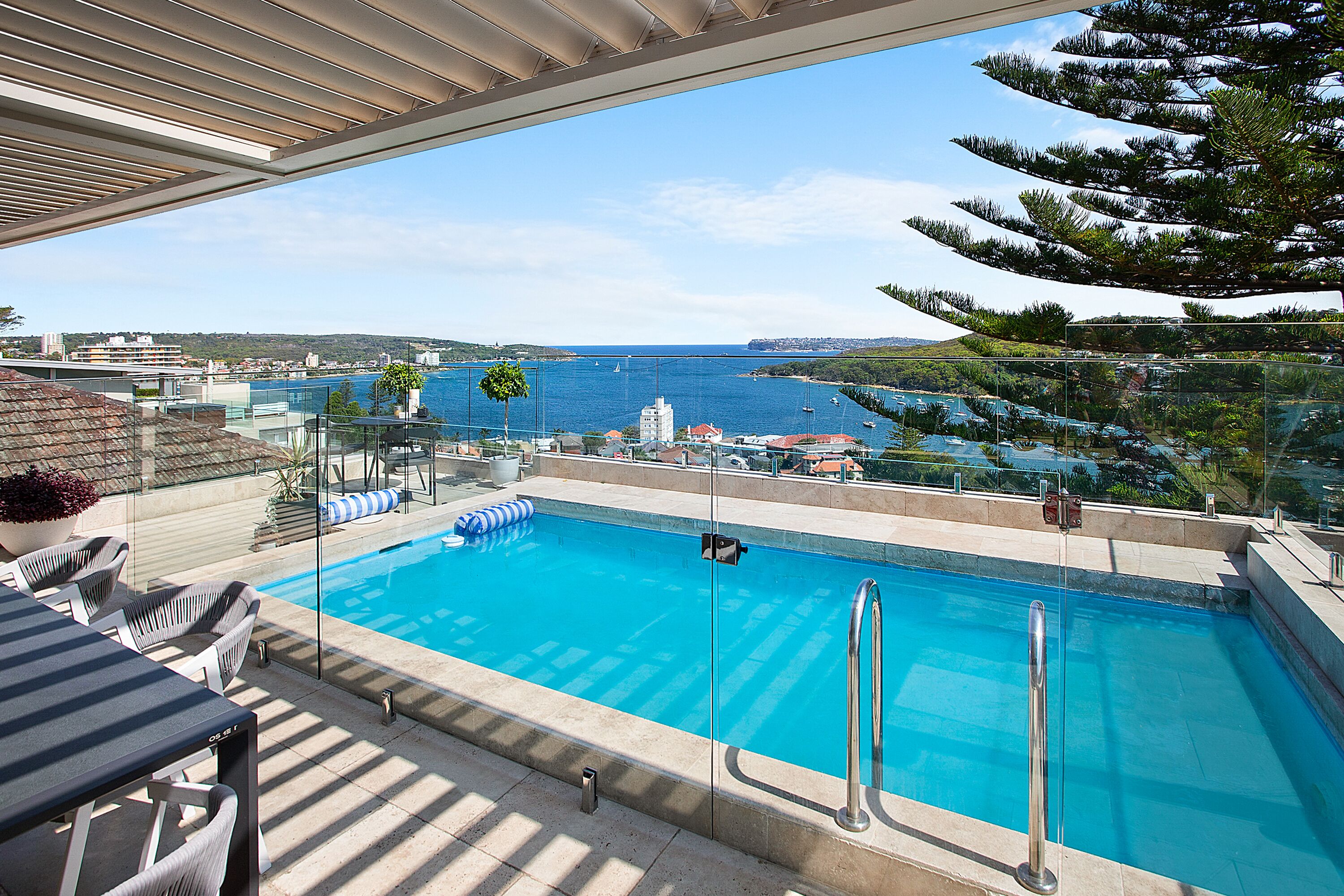 Luxurious Penthouse with private pool!