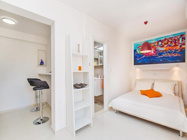 Free WiFi, bed sheets - Apartments St.Thomas - Superior Studio with Terrace (Dubrovnik)