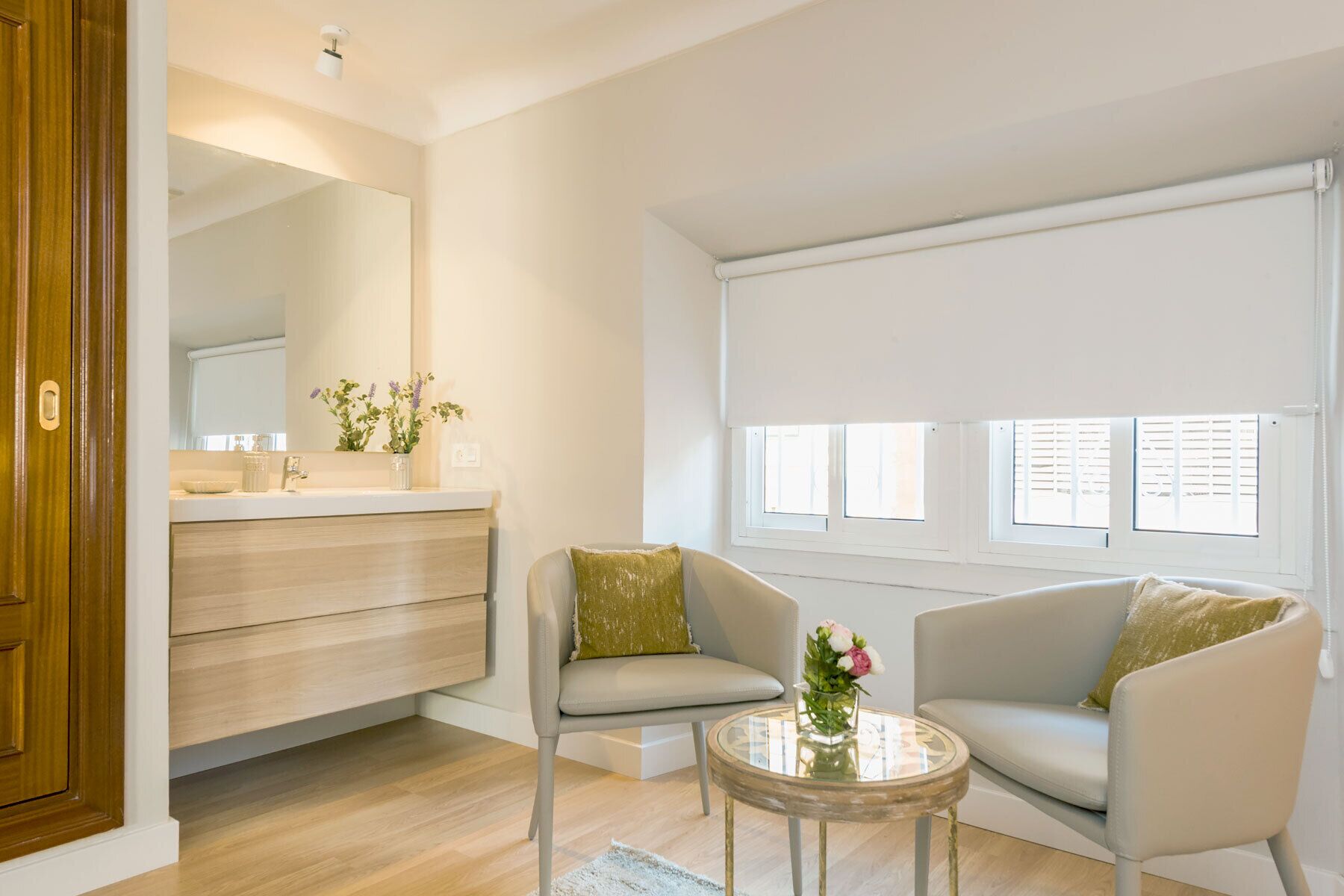 2 chambres, fer et planche à repasser, Wi-Fi gratuit