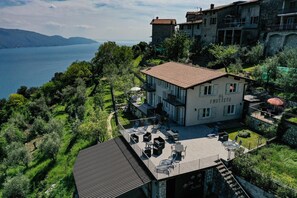 Exterior - melograno: with stunning lake view (Tignale)