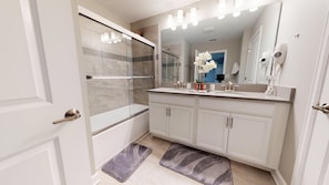 Bathroom - Storey Lake Resort - Dds831 (Kissimmee)
