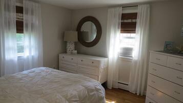 House, Multiple Beds, Patio, Garden View | Free WiFi