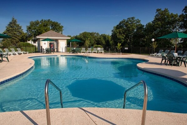 Indoor pool, outdoor pool