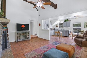 Televisor i llar de foc 