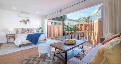 MILLION DOLLAR MAIN/GUEST HOUSE TO EXPERIENCE LA CLOSE TO SOFI WORLD CUP