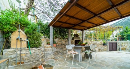 Casa Pepe in Pomonte large outdoor spaces and parking a few steps from the beach