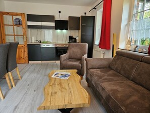 TV - Terrace apartment Baltrum - Holiday apartment Baltrum (Wangerland)