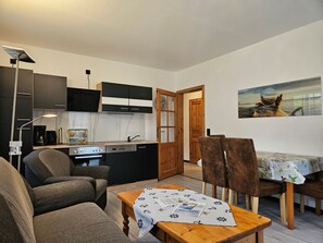 TV - Terrace apartment Langeoog - Holiday apartment Langeoog (Wangerland)