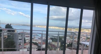 Appartement vue imprenable sur la baie de rosas
