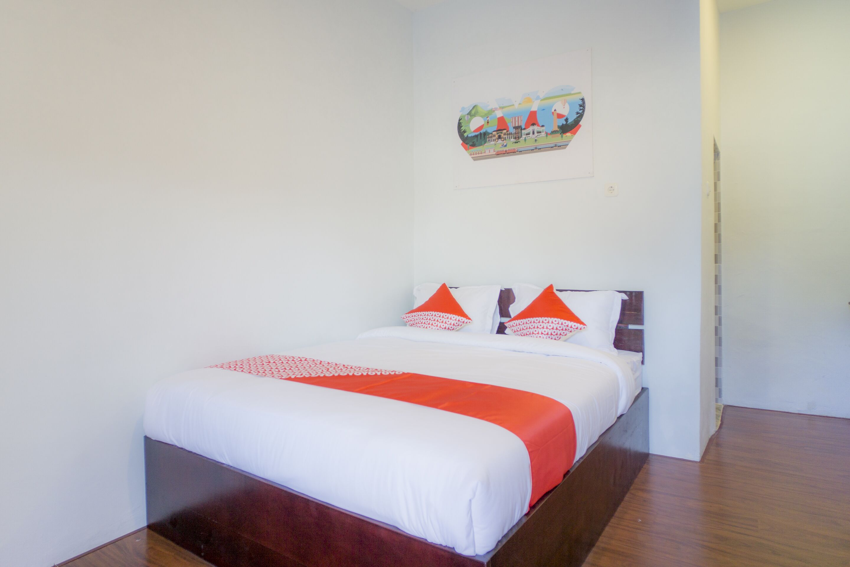 Standard Double Room | Desk, free WiFi, bed sheets
